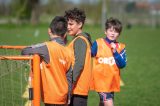 Paasactiviteit voor S.K.N.W.K. JO9-1 en JO7-1 op 2e paasdag (40/141)